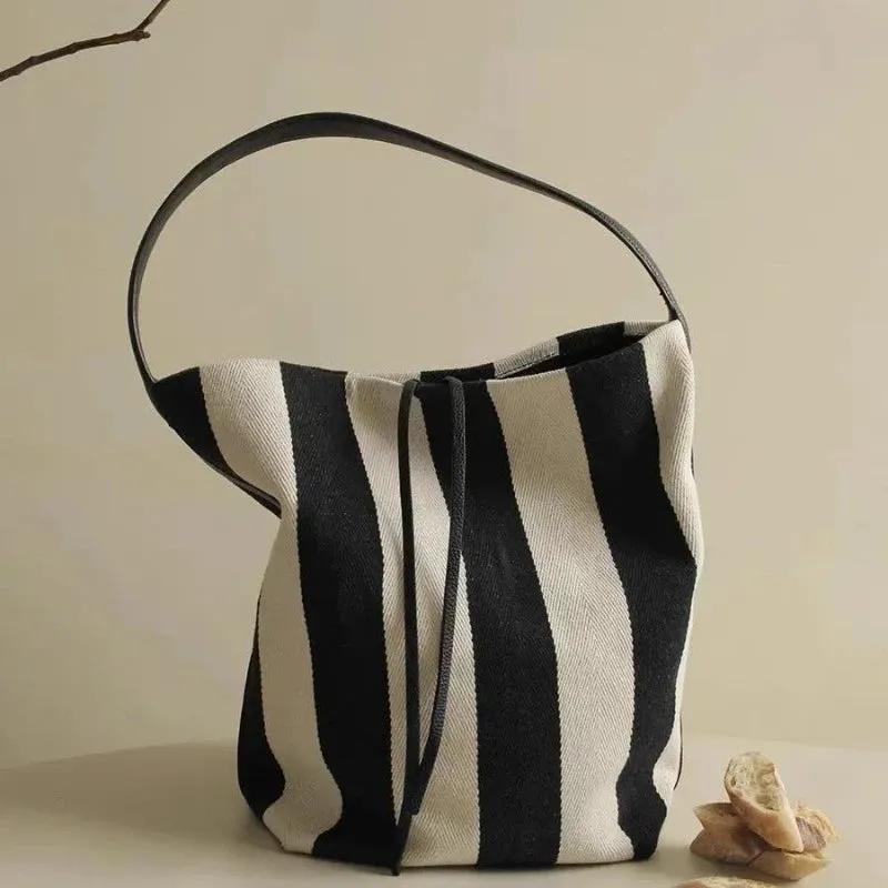 Bolsa Bucket Stripe