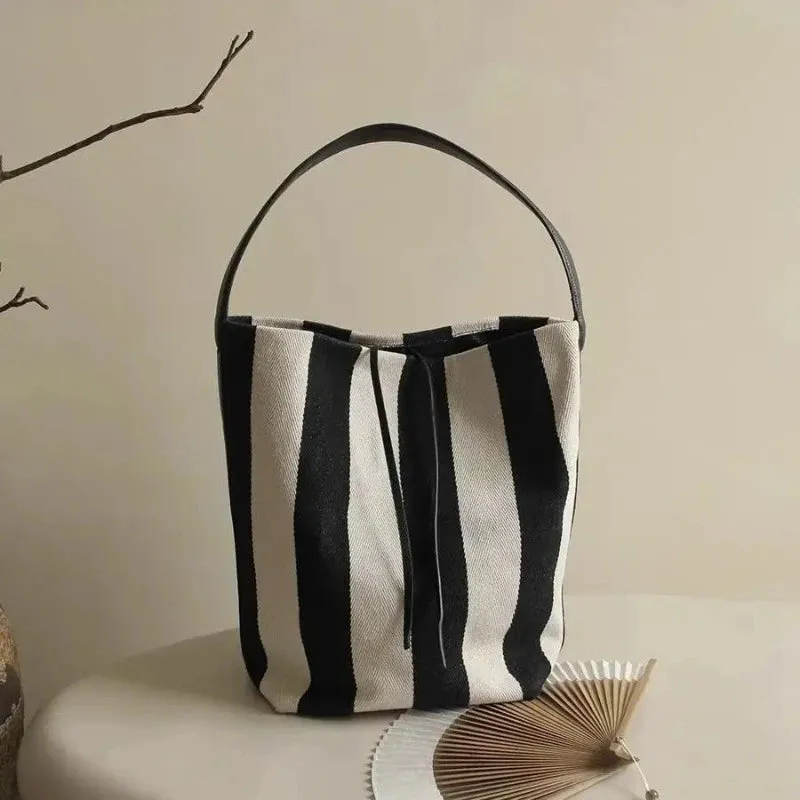 Bolsa Bucket Stripe