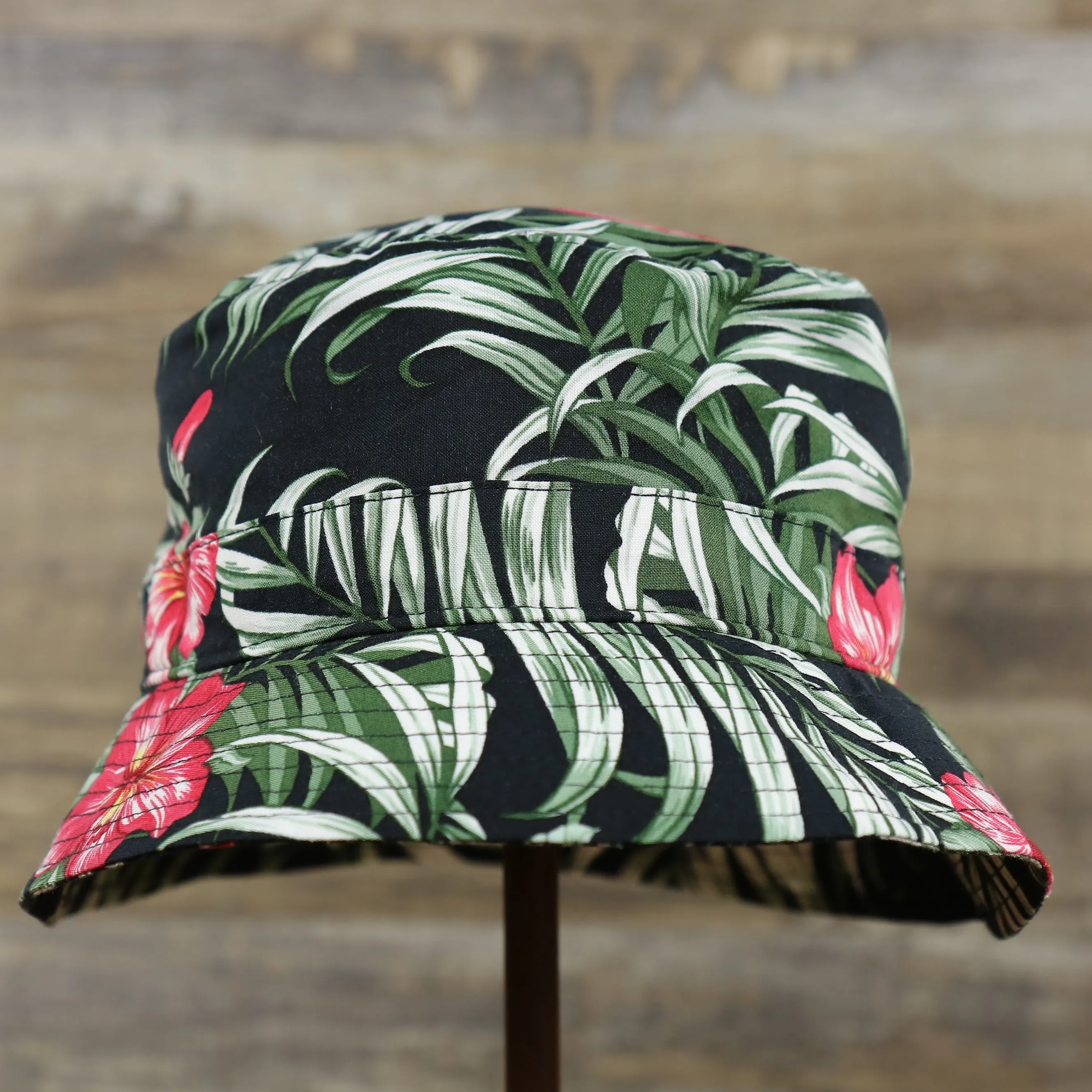 KB ETHOS | BUCKET HAT |  FLORAL DESIGN, BLACK/RED, OSFM