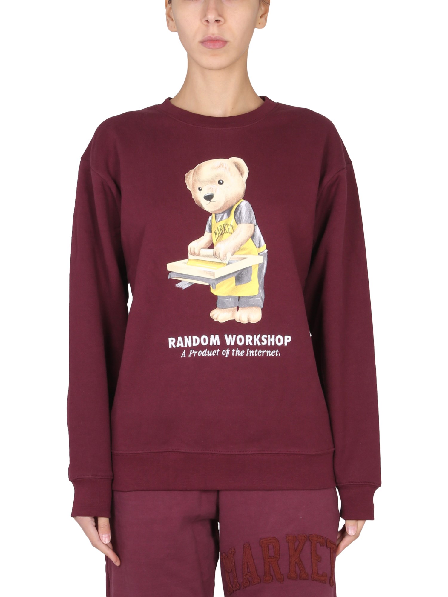 MARKET    RANDOM WORKSHOP BEAR SWEATSHIRT