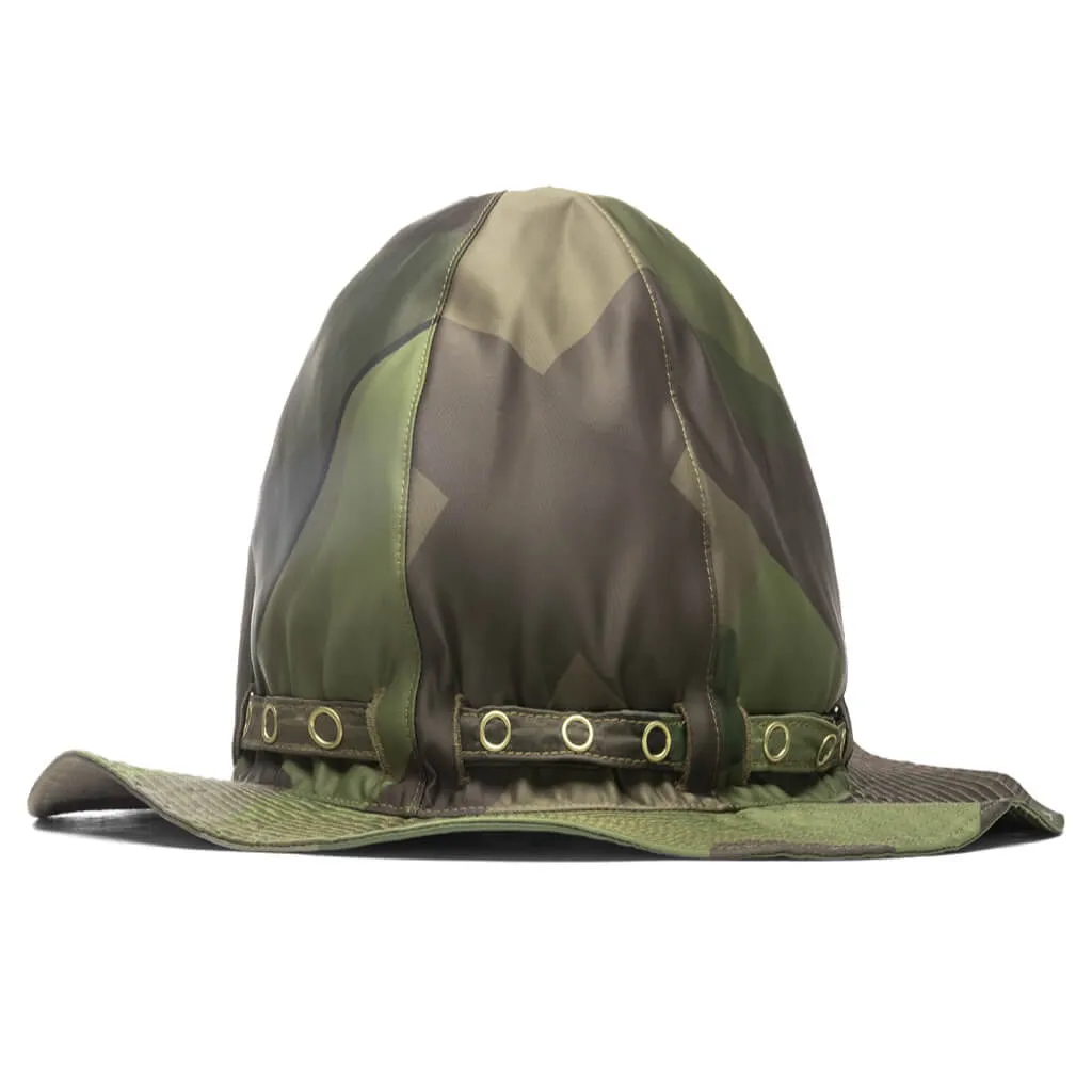 Sacai x Kaws Mountain Metro Hat - Camouflage